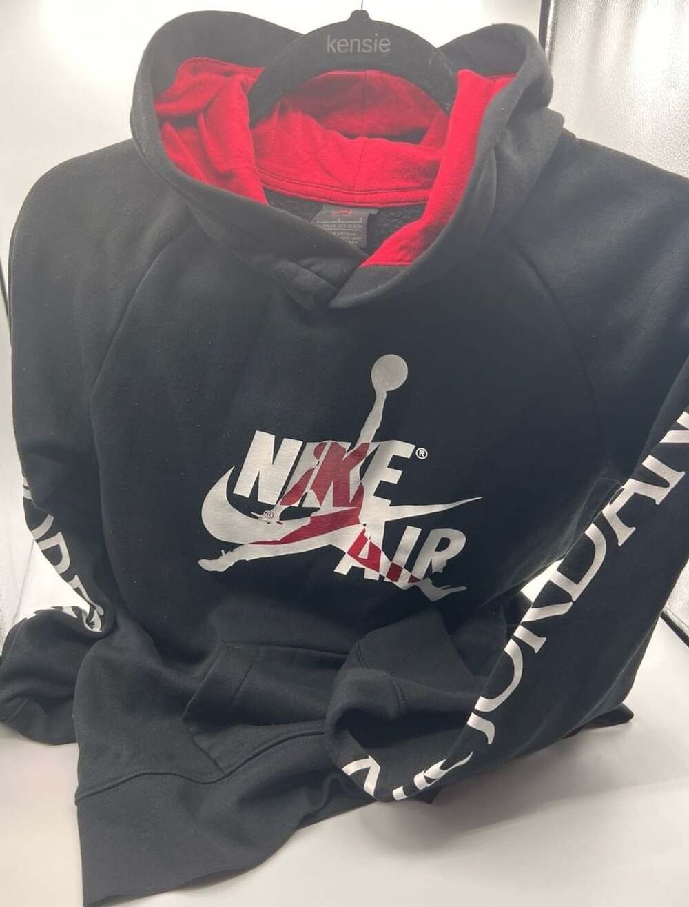 Jordan Hoodie Size L 12-13 Yrs Black Red Air Jumpman